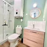 Le Quai 2 - Studio Neuf Calme Terrasse - Clim - Wifi - Gare A 200m *