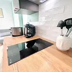 Lägenhet Le Quai 2 - Studio Neuf Calme Terrasse - Clim - Wifi - Gare A 200m *