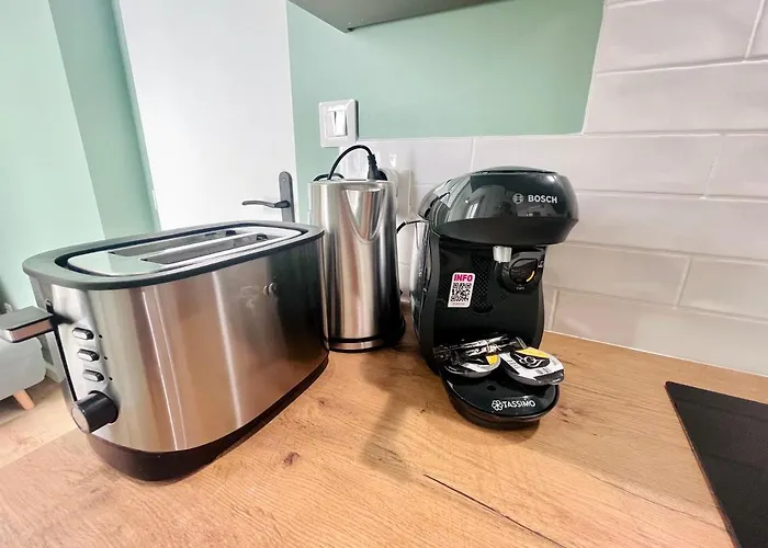 Le Quai 2 - Studio Neuf Calme Terrasse - Clim - Wifi - Gare à 200m Appartamento Agen