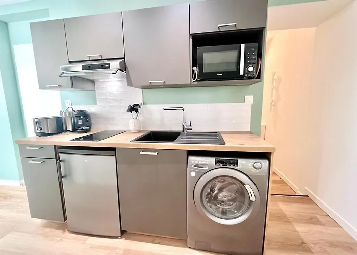 Appartamento Le Quai 2 - Studio Neuf Calme Terrasse - Clim - Wifi - Gare à 200m Agen